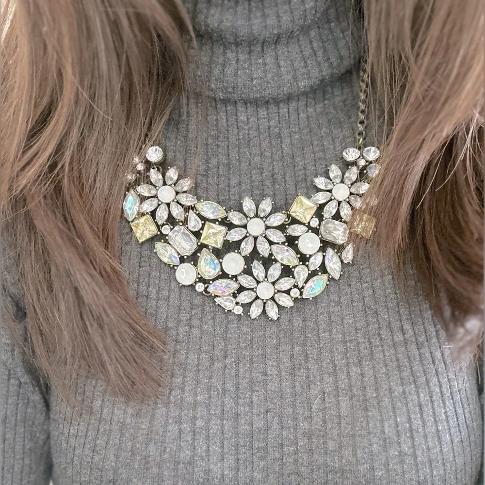 Cluster Rhinestone Necklace - Picture 4 of 4